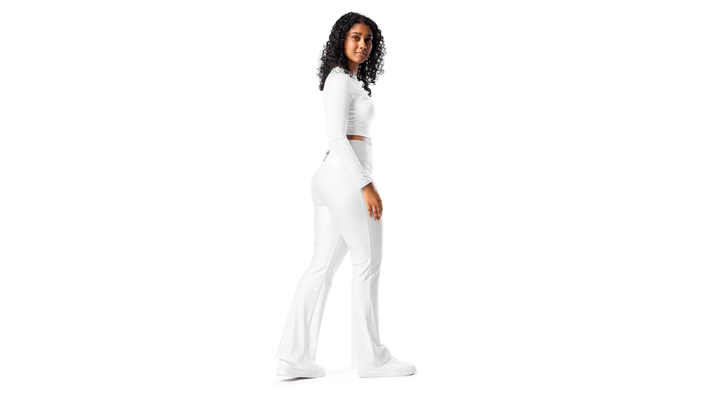 Women's Valkyrie Flare Leggings - White